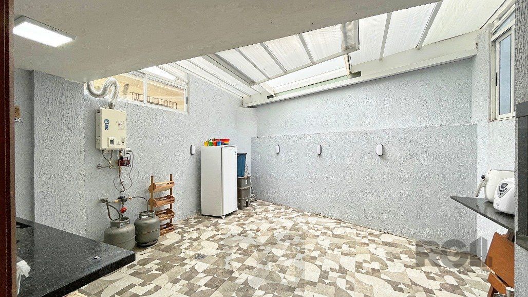 Sobrado para Venda - 218m², 4 dormitórios, sendo 3 suites, 2 vagas - Ipanema — foto 13