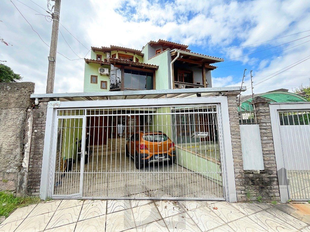 Sobrado para Venda - 218m², 4 dormitórios, sendo 3 suites, 2 vagas - Ipanema — foto 1