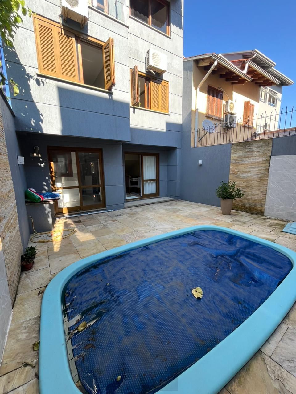 Sobrado triplex com piscina no Loteamento Nova Ipanema — foto 38