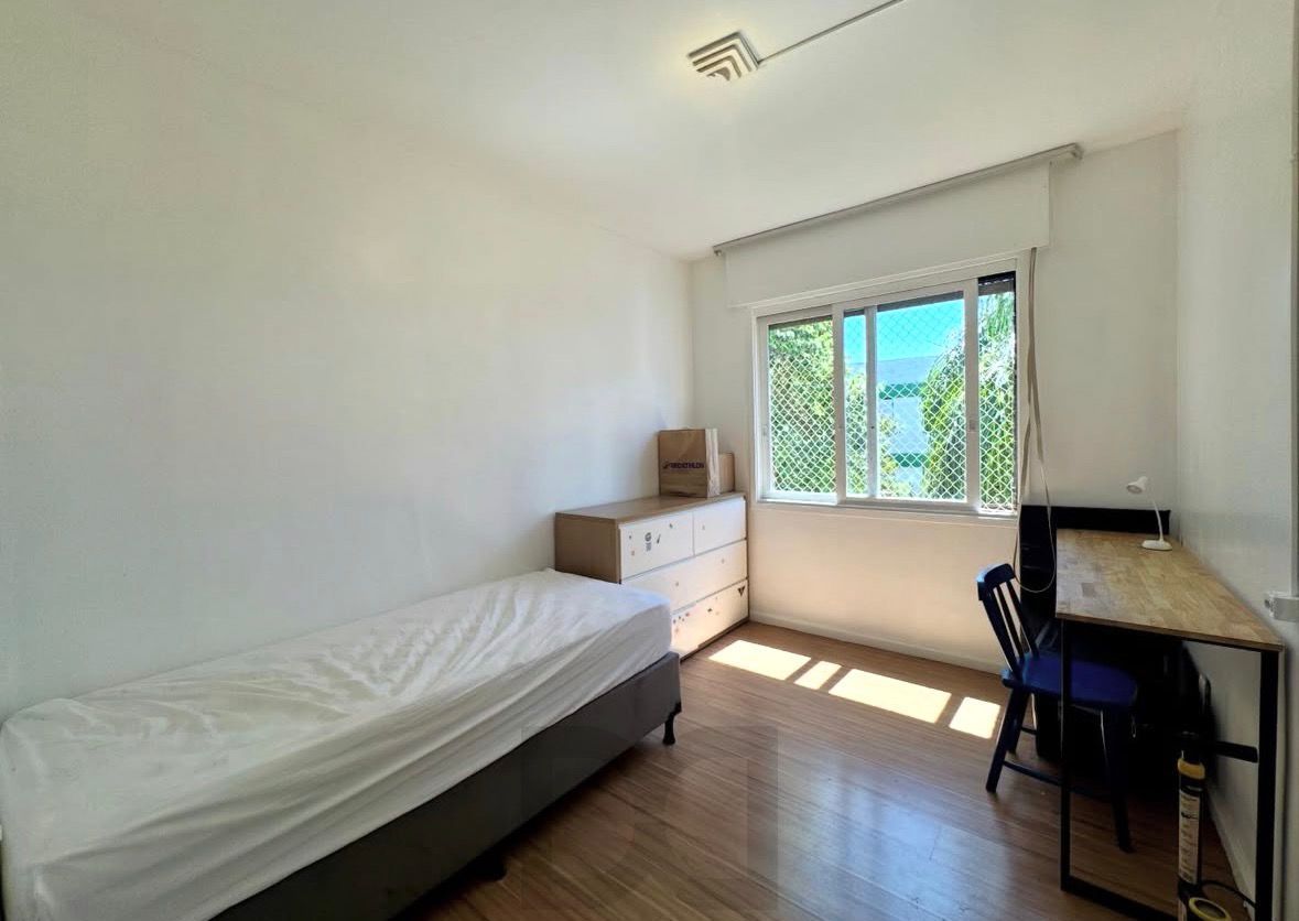 Apartamento dois dormitórios semi mobiliado — foto 9