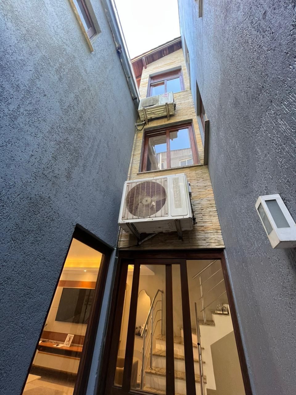 Sobrado triplex com piscina no Loteamento Nova Ipanema — foto 37
