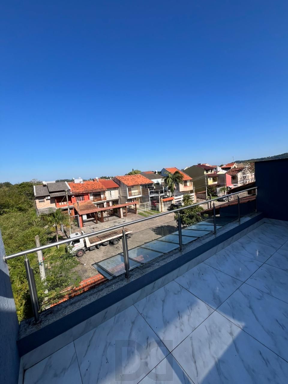 Sobrado triplex com piscina no Loteamento Nova Ipanema — foto 29