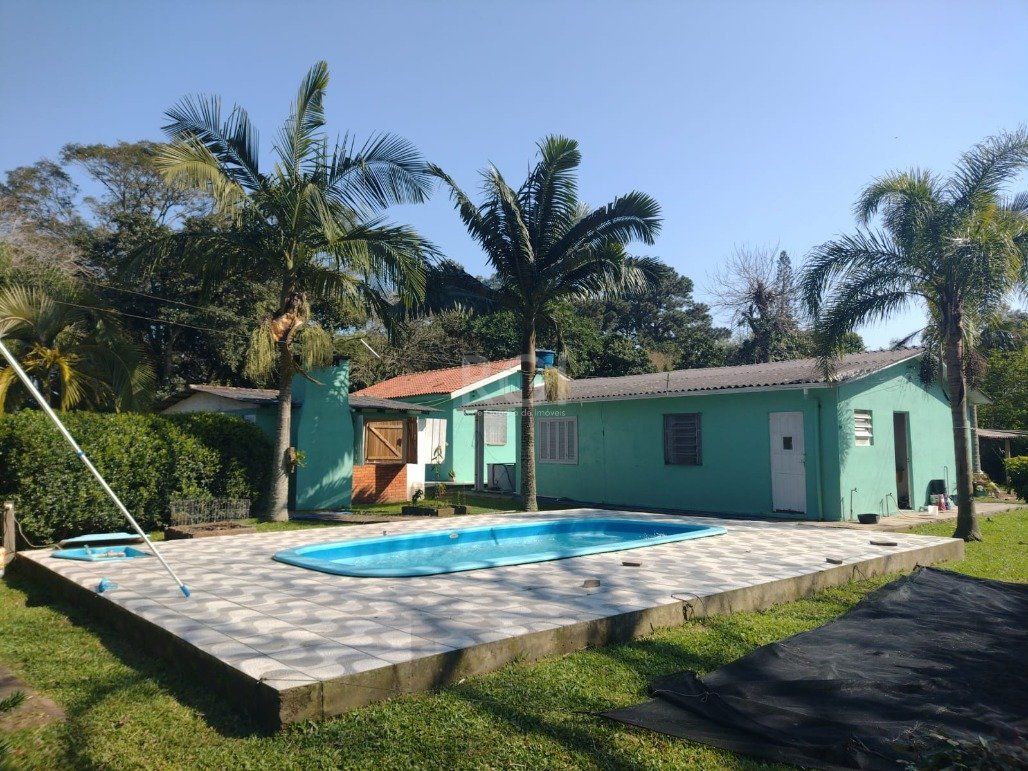 Sítio para Venda - 245m², 4 dormitórios, 10 vagas - Lami — foto 2