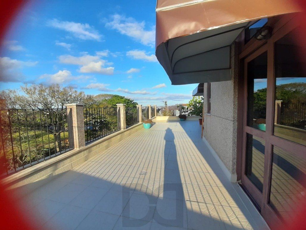 Cobertura para Venda - 250.15m², 3 dormitórios, sendo 2 suites, 3 vagas - Cristo Redentor — foto 1