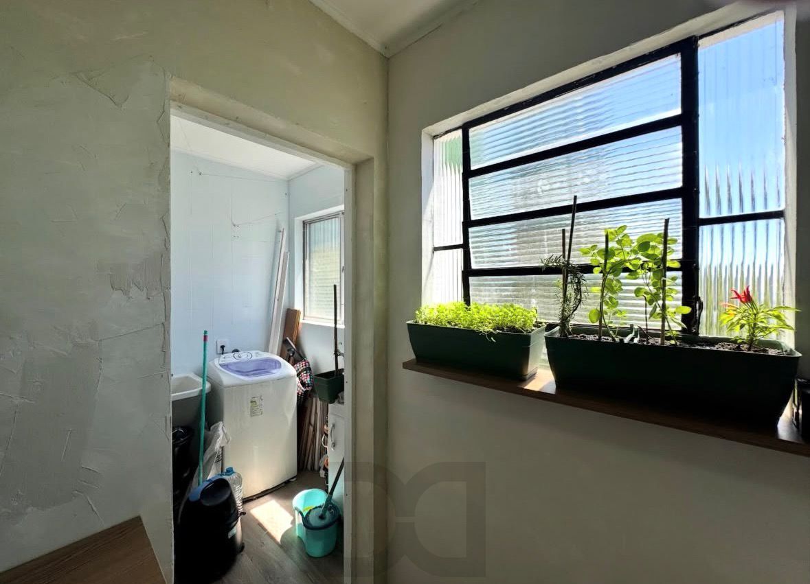 Apartamento dois dormitórios semi mobiliado — foto 6