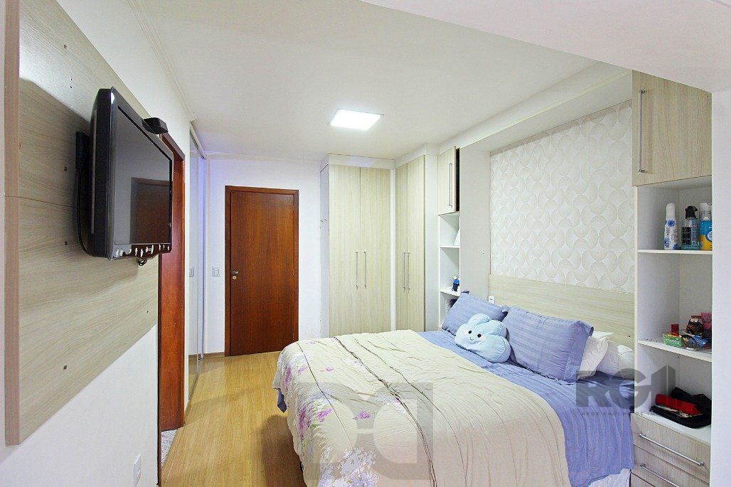 Sobrado para Venda - 218m², 4 dormitórios, sendo 3 suites, 2 vagas - Ipanema — foto 35