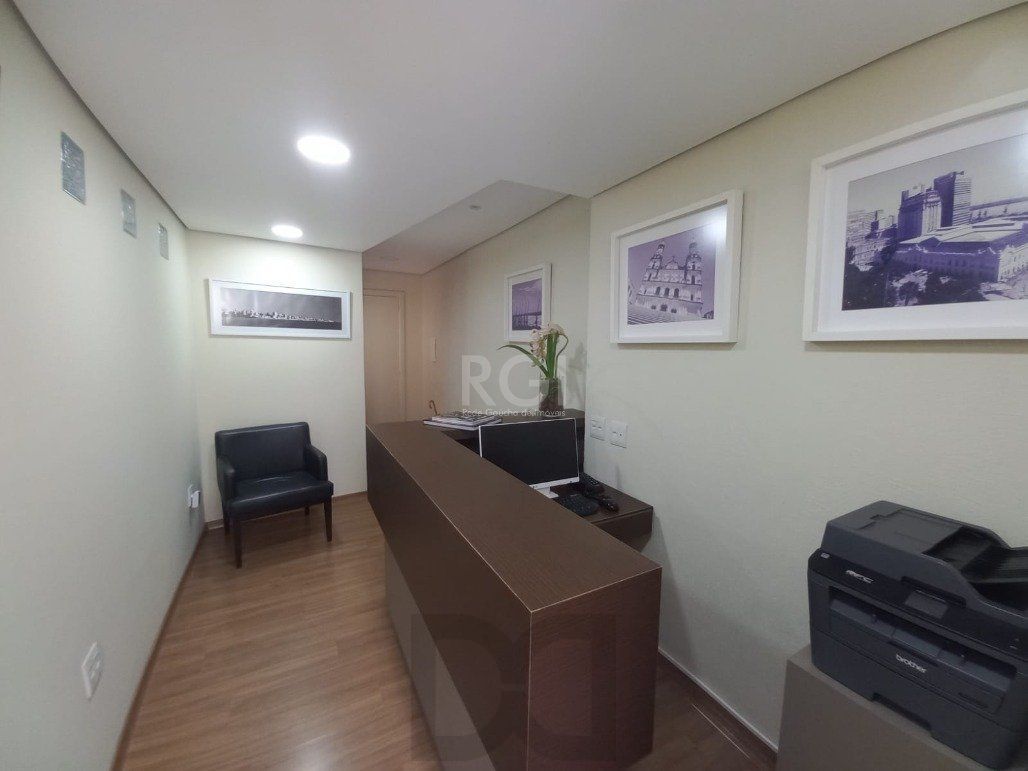 Conjunto/Sala para Venda - 67.2m², 0 dormitórios, Centro Histórico — foto 2
