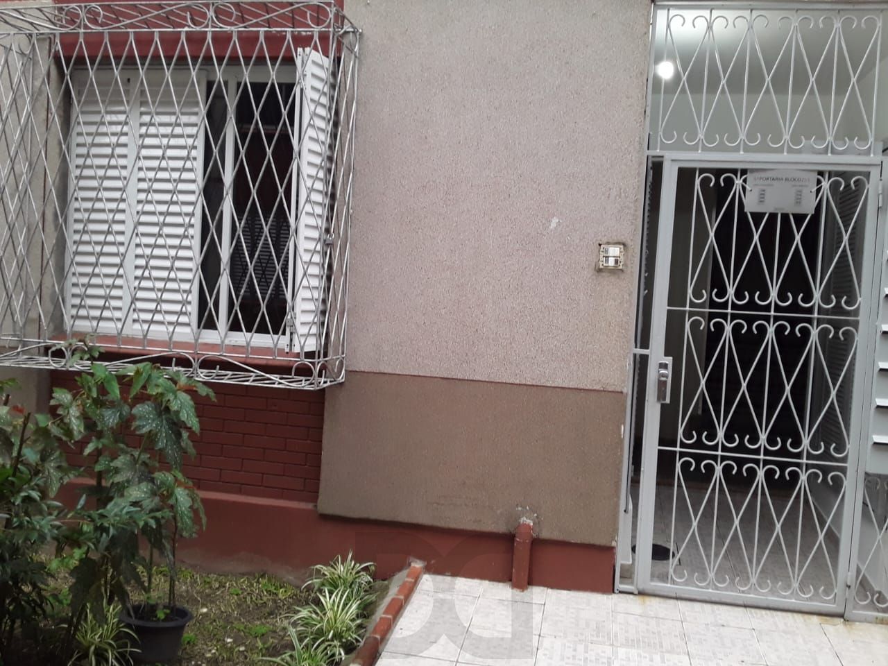 Apartamento 1 Dormitório | Esquina com a Av. Assis Brasil — foto 2