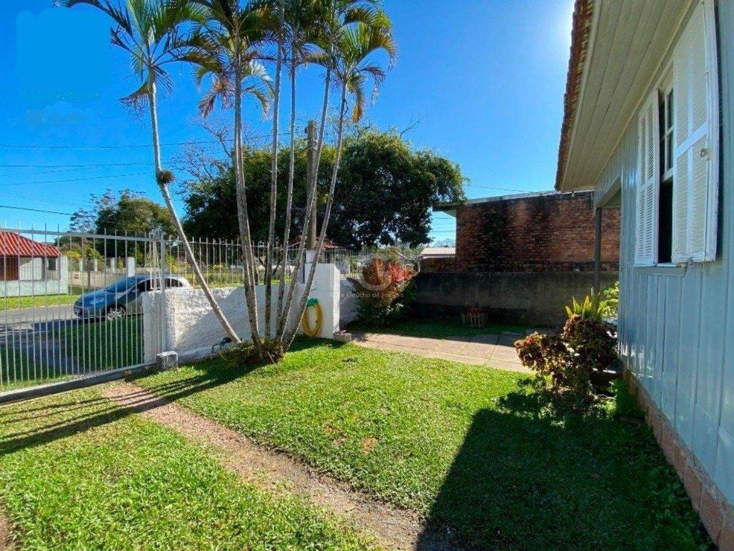 Casa para Venda - 97m², 2 dormitórios, 3 vagas - Belém Novo — foto 3