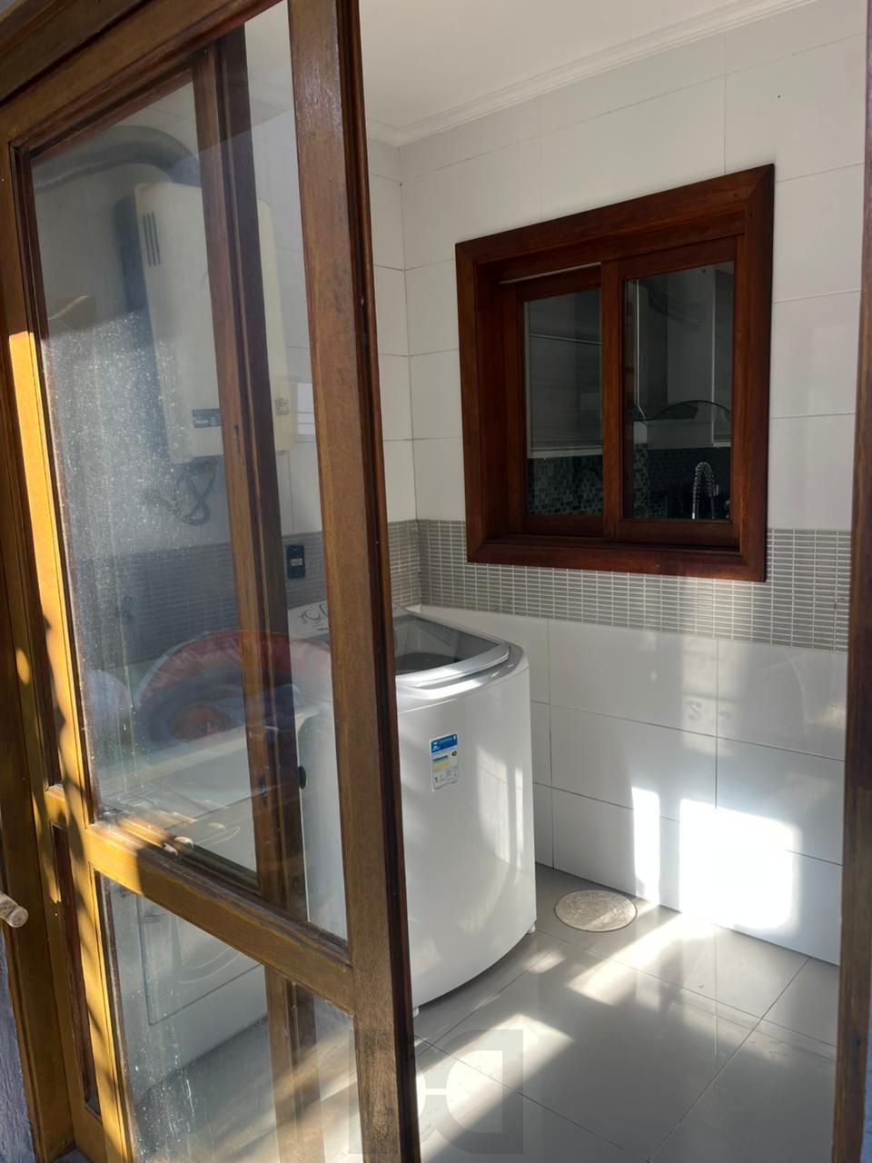 Sobrado triplex com piscina no Loteamento Nova Ipanema — foto 27