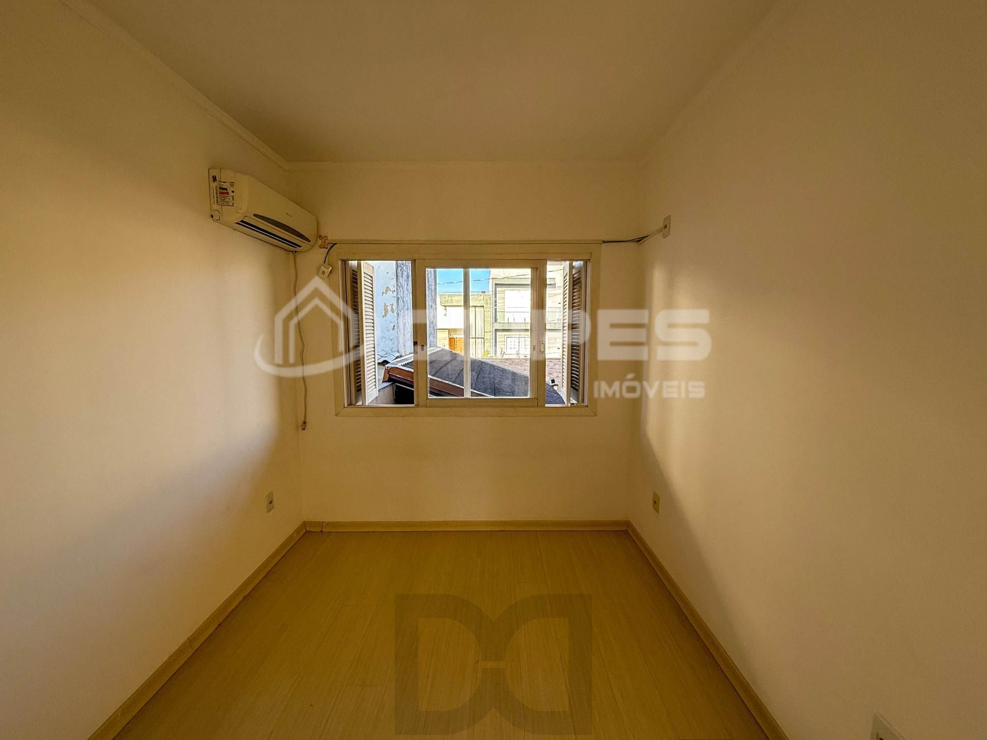 Sobrado para Venda - 140m², 3 dormitórios, sendo 1 suites, 2 vagas - Hípica — foto 4