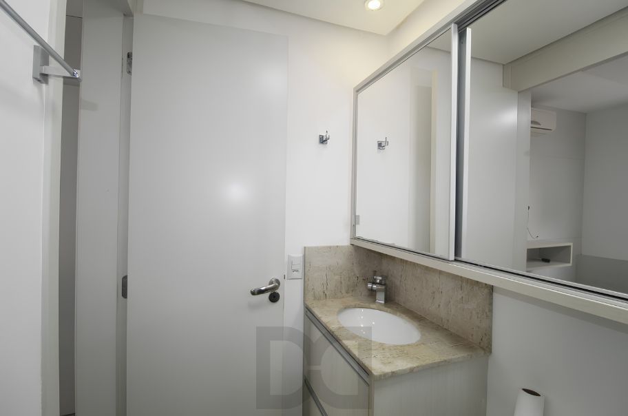 Apartamento 3 dormitórios com suíte e sacada — mobiliado e pronto para morar — foto 27