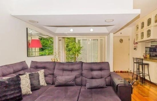 Casa com 7 Quartos e 6 vagas à Venda, 470 m² no Bairro Petrópolis — foto 18