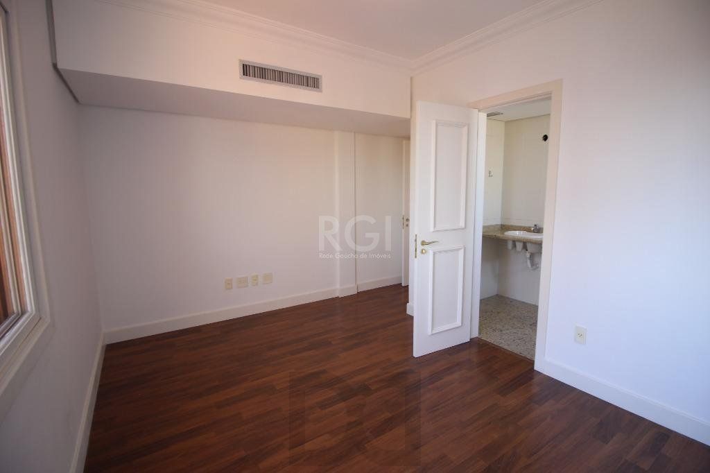 Linda Cobertura com 3 dormitórios para Comprar com 331 m² - Bela Vista - Porto Alegre/RS — foto 49