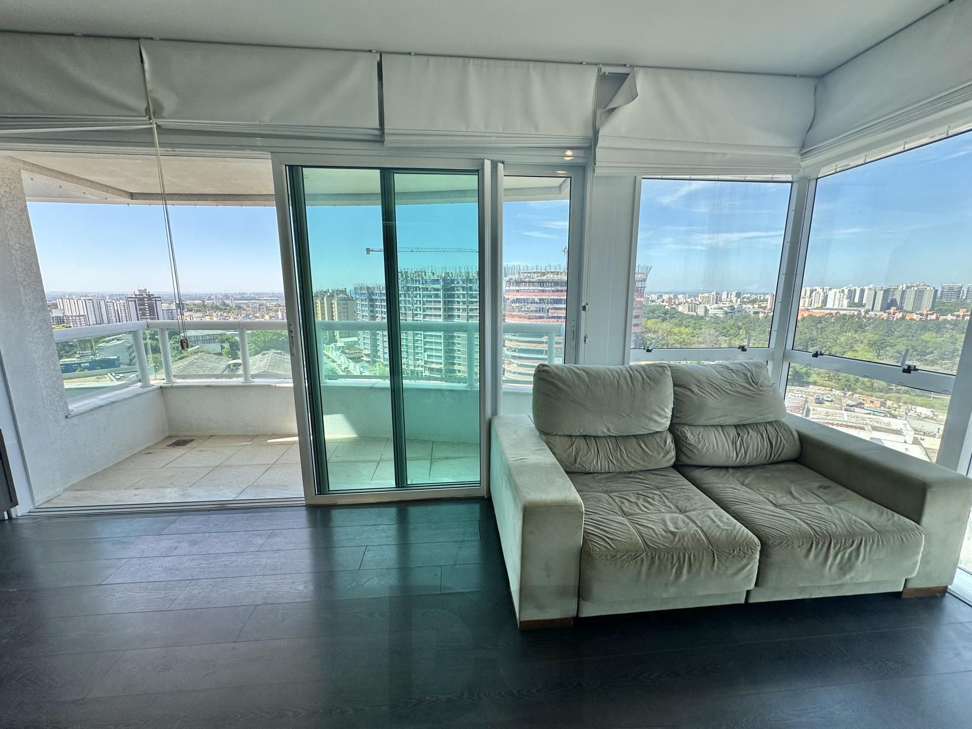 Apartamento 2 Dormitórios para comprar no Parigi Residence Bairro Três Figueiras — foto 9