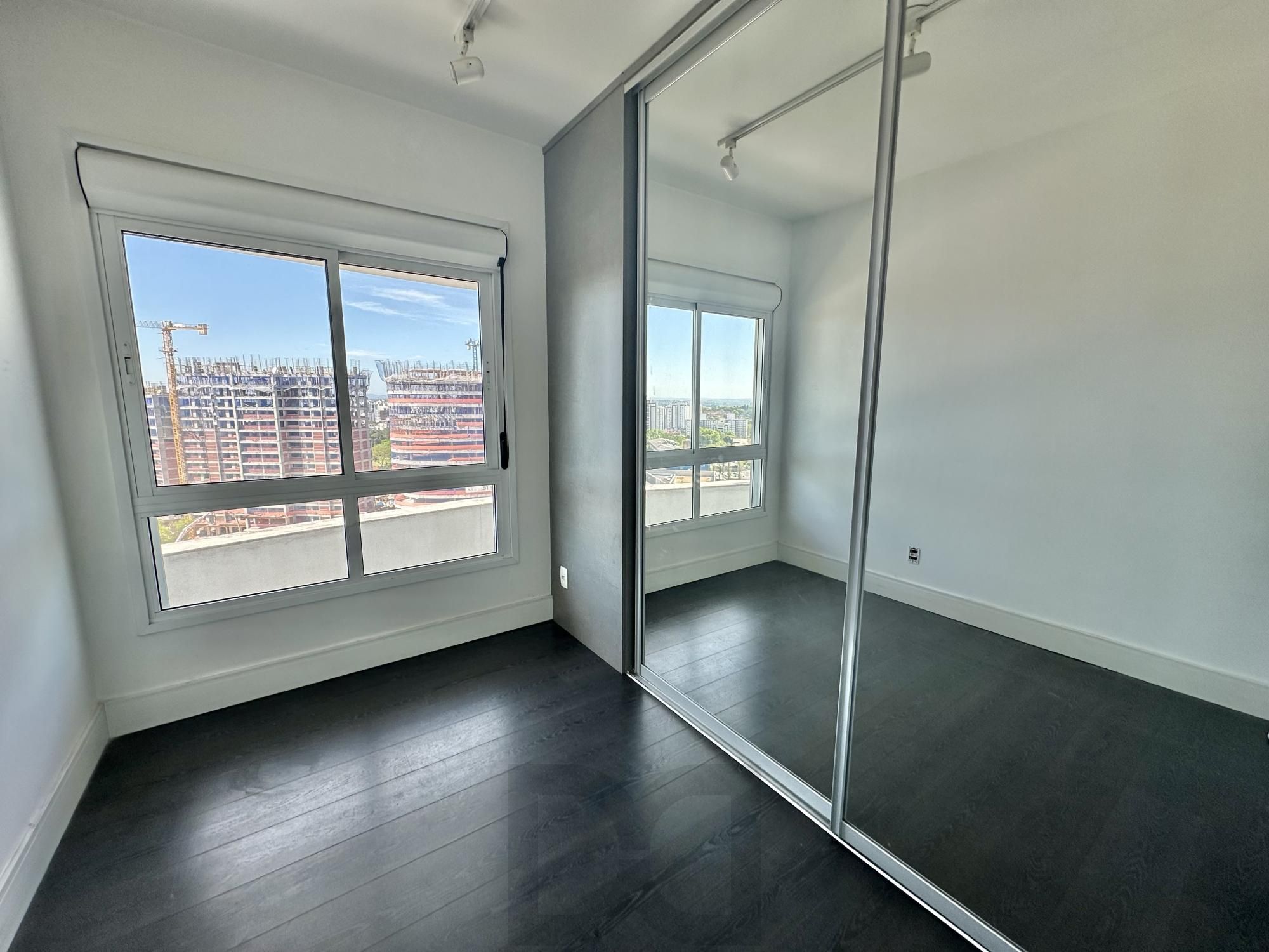Apartamento 2 Dormitórios para comprar no Parigi Residence Bairro Três Figueiras — foto 30