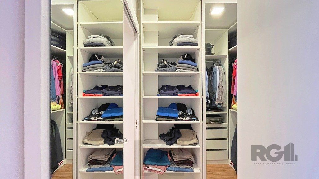 Ótima Casa a venda no bairro Espírito Santo com 3 suítes mobiliada — foto 34