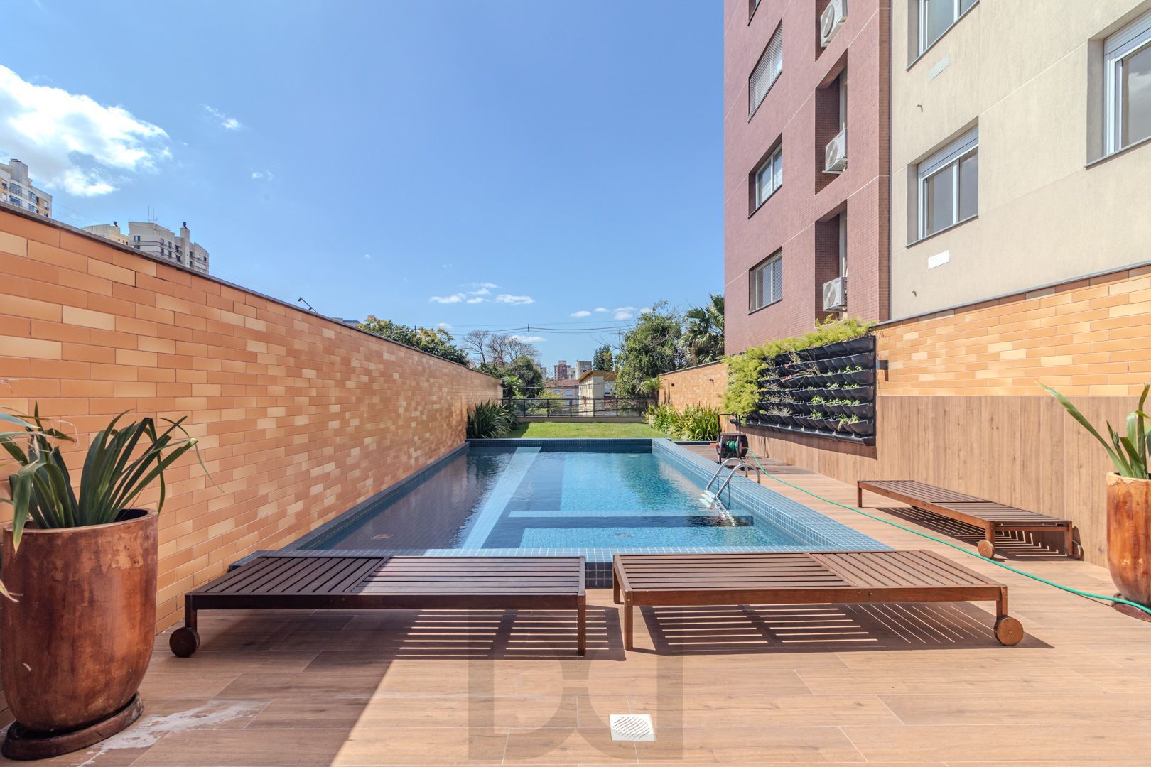 Apartamento Garden Espetacular: Pátio Privativo, Conforto Térmico e Sol na Medida Certa! — foto 35