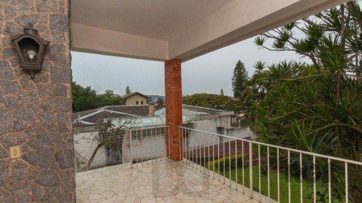 Casa, 1873 M² para Comprar com 4 Dormitórios e 6 Vagas Estacionamento — foto 17