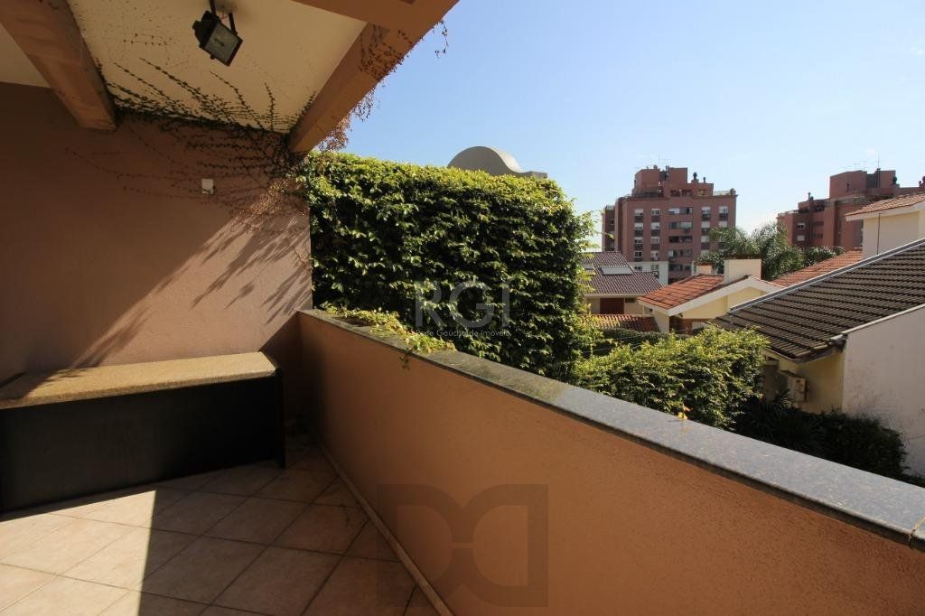 Casa para comprar com 4 dormitórios, 330m² - Chácara das Pedras - Porto Alegre — foto 19