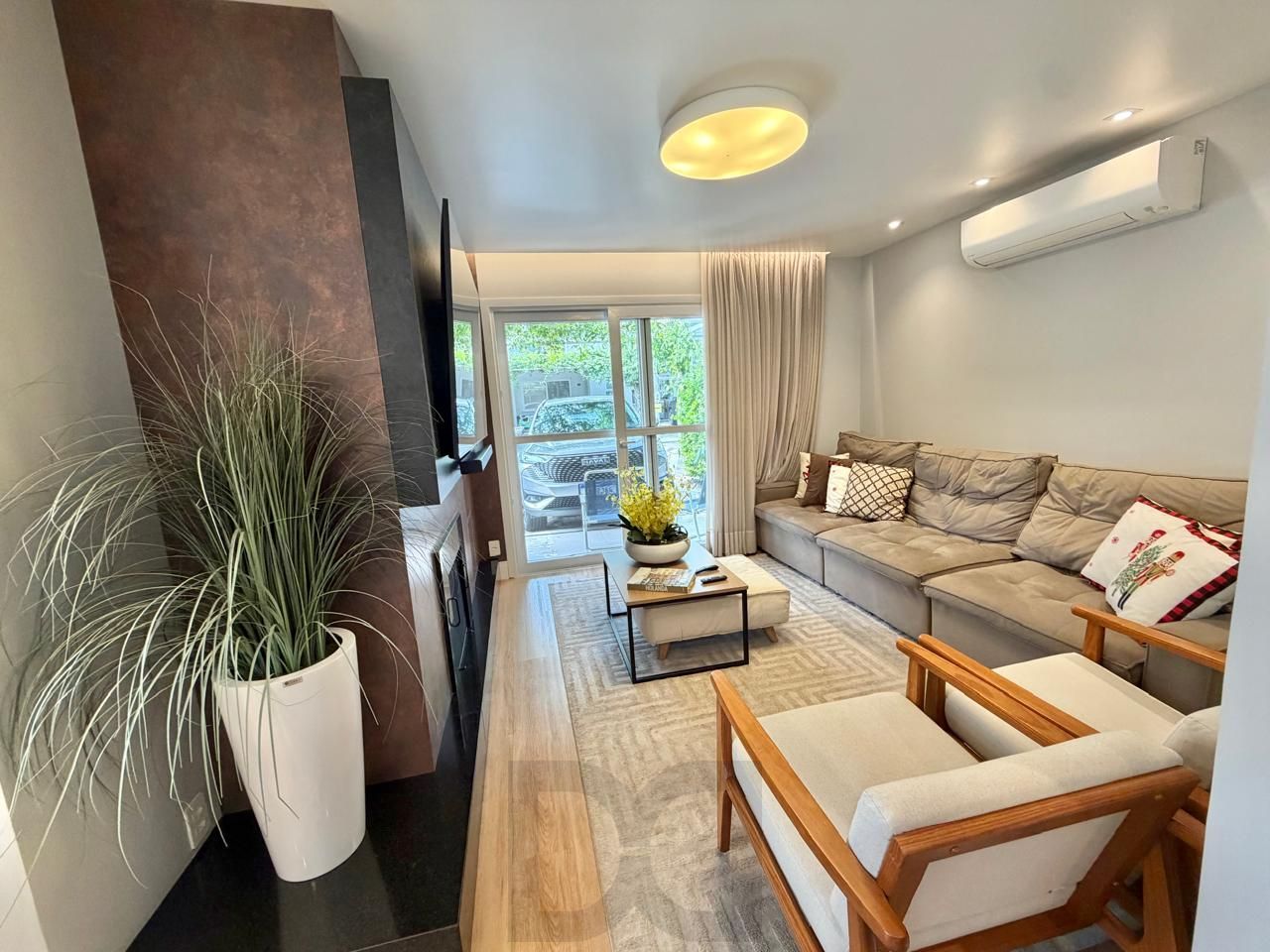 Excelente casa a venda no Condomínio Euroville com 3 dormitórios, semimobiliada por: R$1.350.000,00. — foto 6