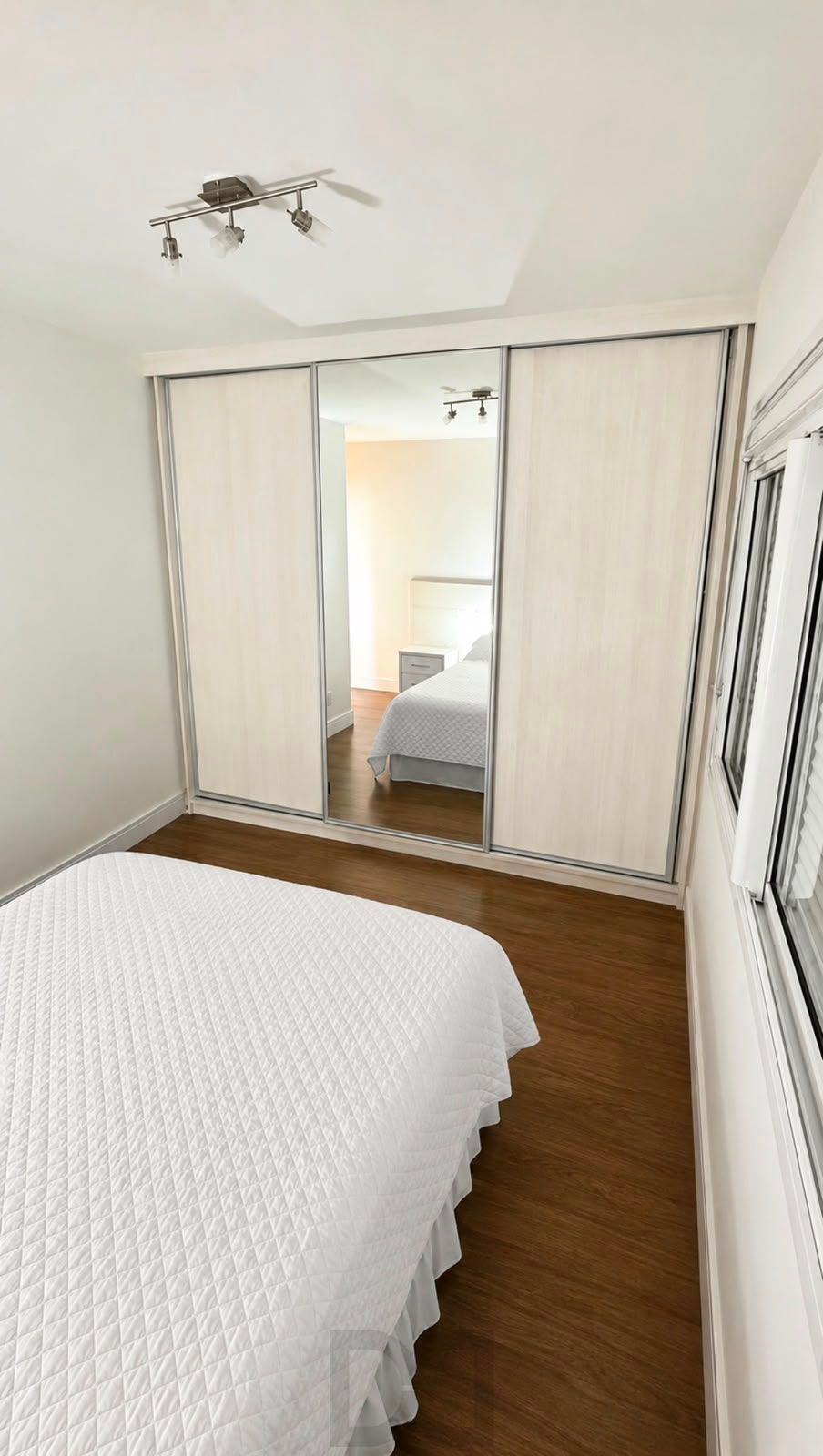 Ap de 87m², 2 dorm e 2 vagas — 100% mobiliado no Cond Absolut, Passo d'Areia — foto 11