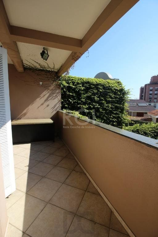 Casa para comprar com 4 dormitórios, 330m² - Chácara das Pedras - Porto Alegre — foto 20