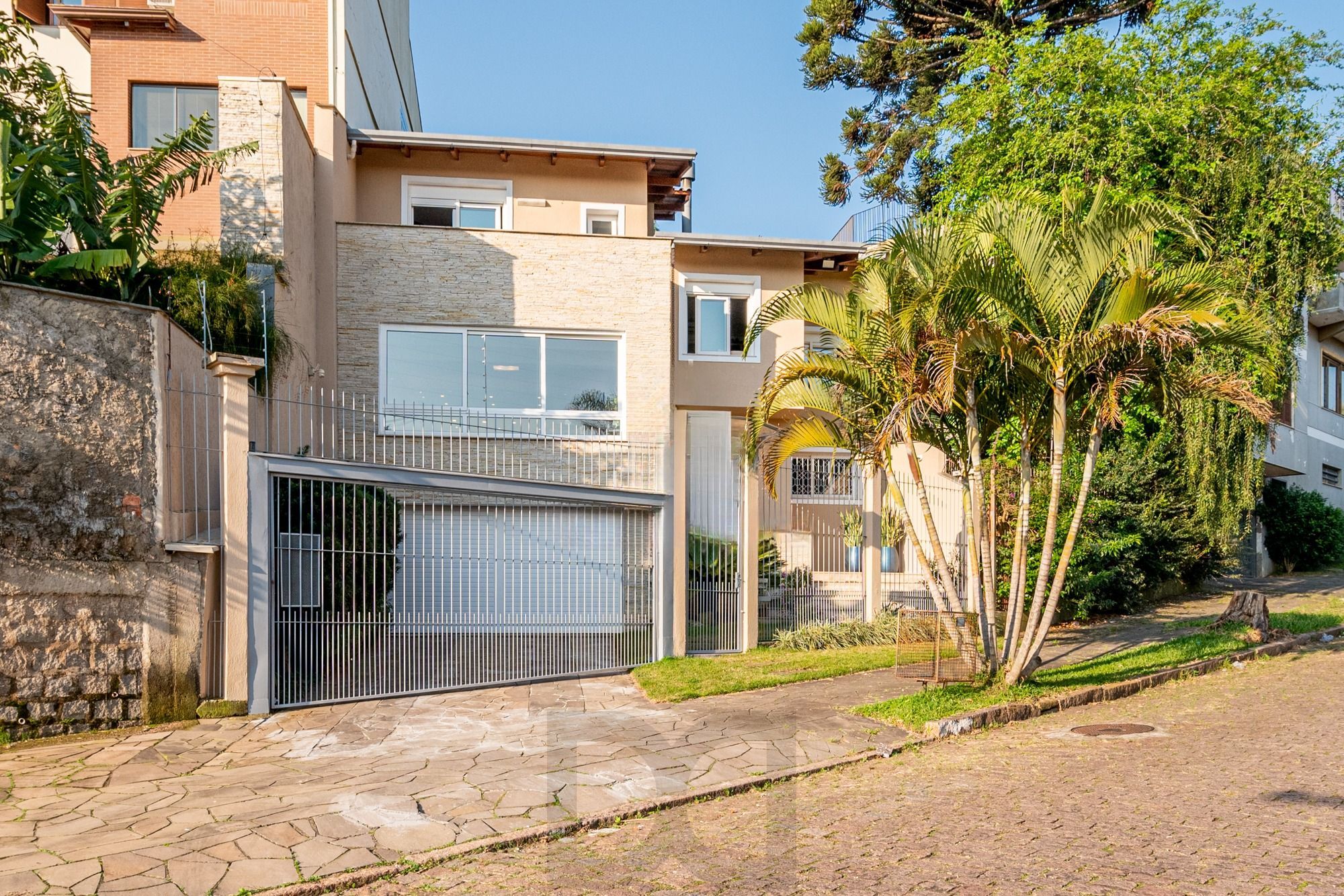 Casa com 357m² e 4 dormitórios, 3 suítes, 3 vagas — foto 25