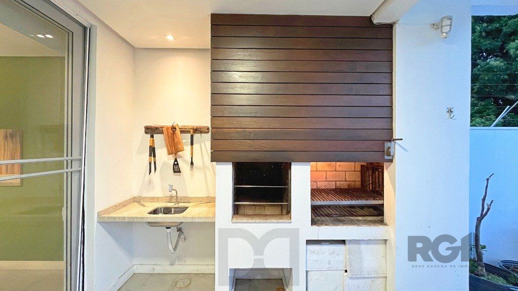 Ótima Casa a venda no bairro Espírito Santo com 3 suítes mobiliada — foto 58