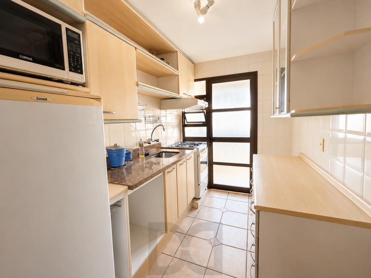 Excelente Apartamento para Comprar 2 dormitórios na Rua da República — foto 12