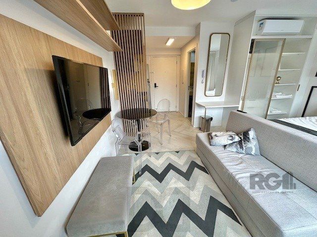 Loft finamente decorado para comprar no Lucas By Yoo. — foto 5