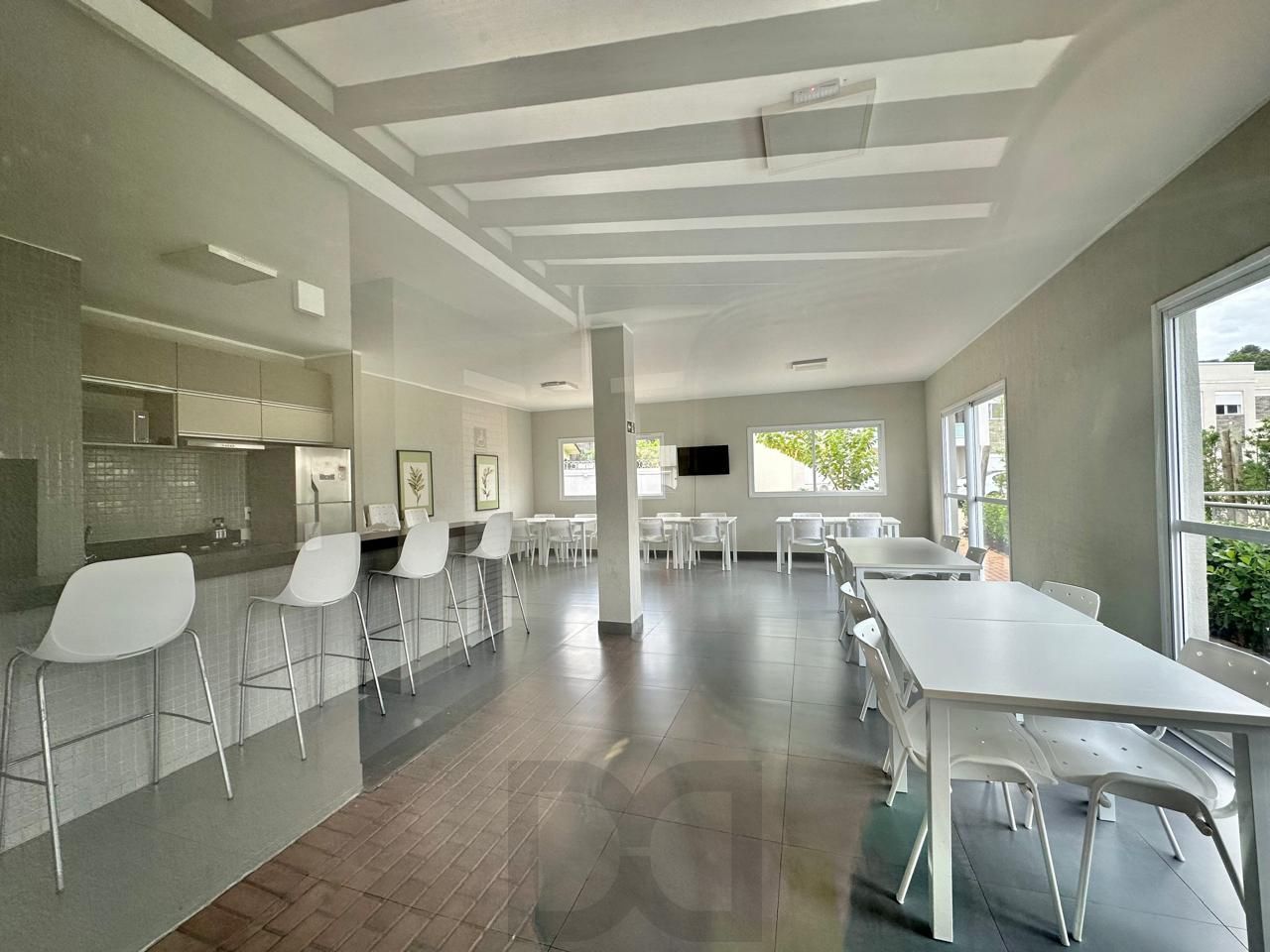 Excelente casa a venda em condomínio fechado no bairro Vila Nova. — foto 17