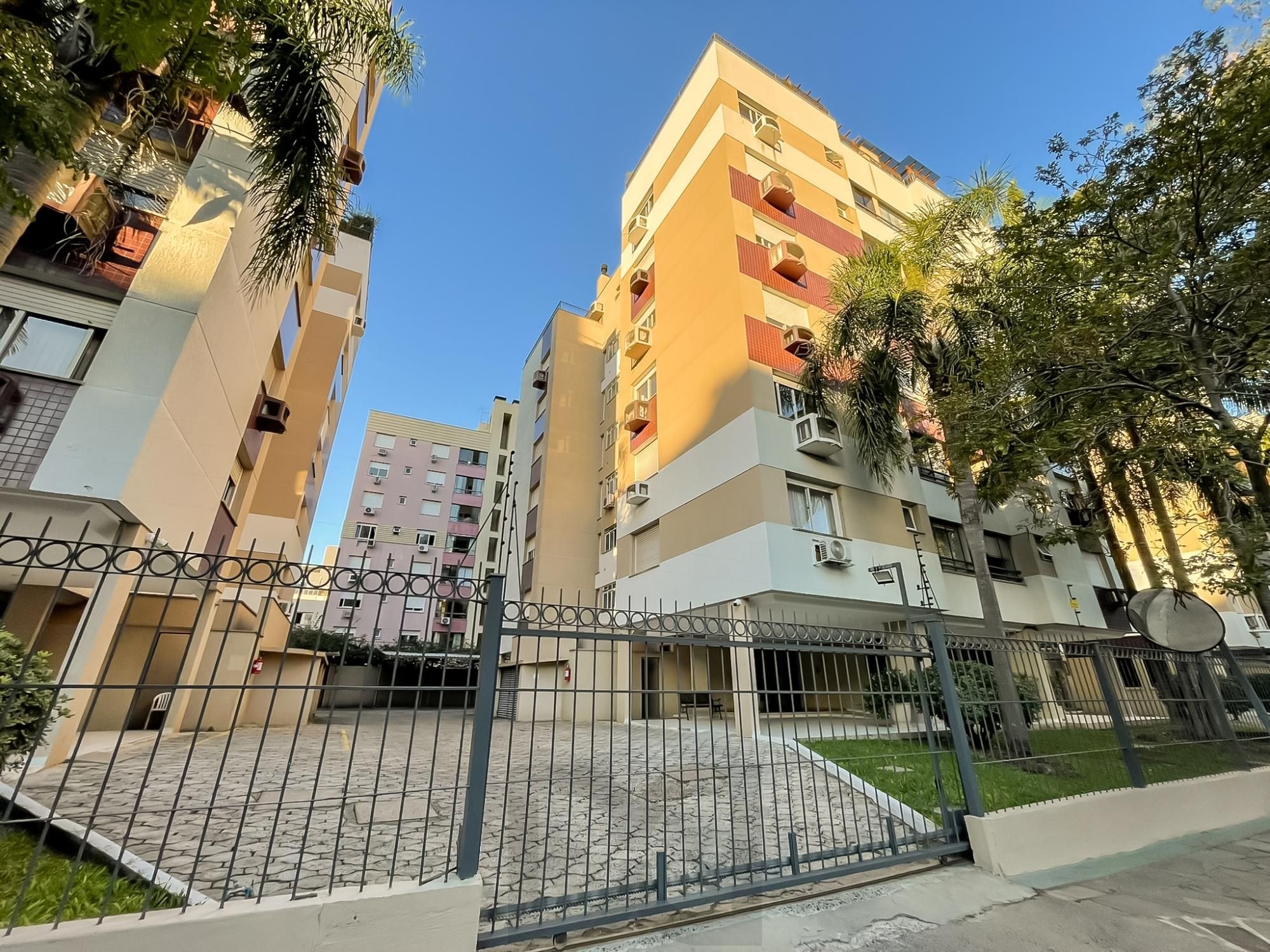 Apartamento 3 Dormitórios com Suíte e Vaga no Boa Vista — foto 21