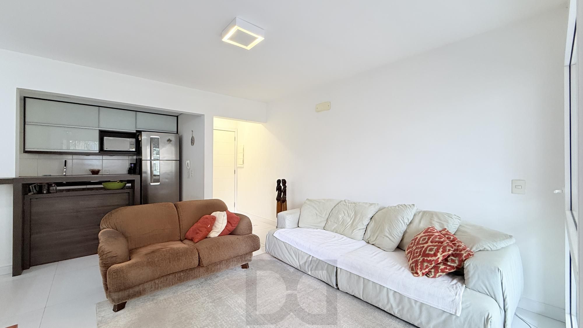 3 Dormitórios com Suíte | 90m² | Lareira e Churrasqueira | Bravo Melnick — foto 47