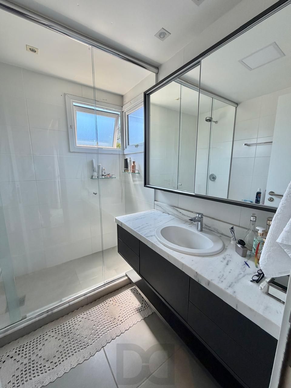 Excelente casa a venda no Condomínio Euroville com 3 dormitórios, semimobiliada por: R$1.350.000,00. — foto 33