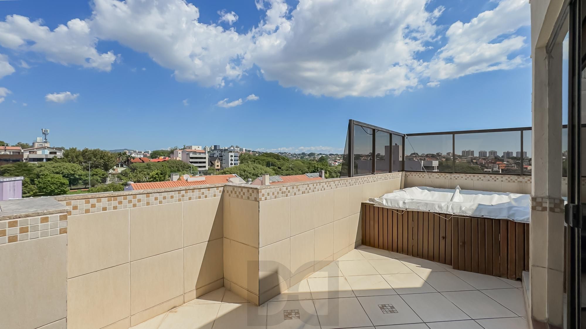 jacuzzi cobertura