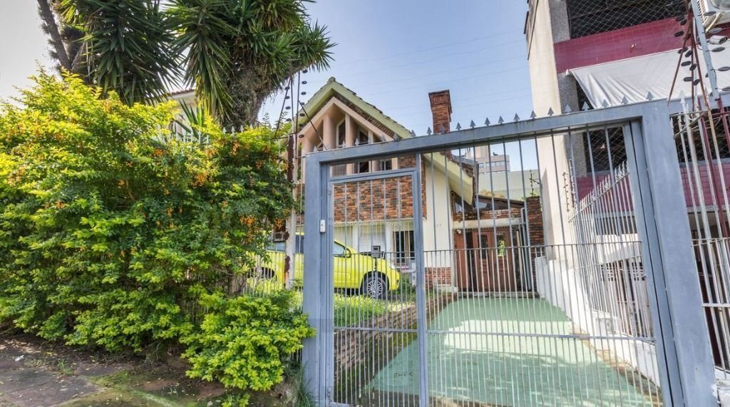 Casa Para Comprar com 3 quartos e 3 vagas no Rio Branco — foto 1