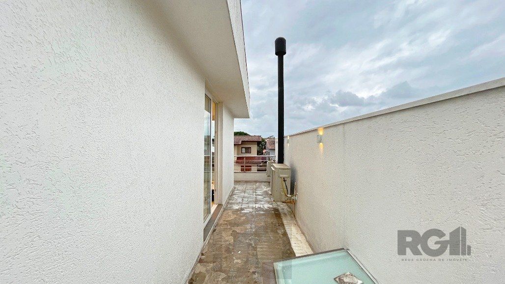 Ótima Casa a venda no bairro Espírito Santo com 3 suítes mobiliada — foto 50