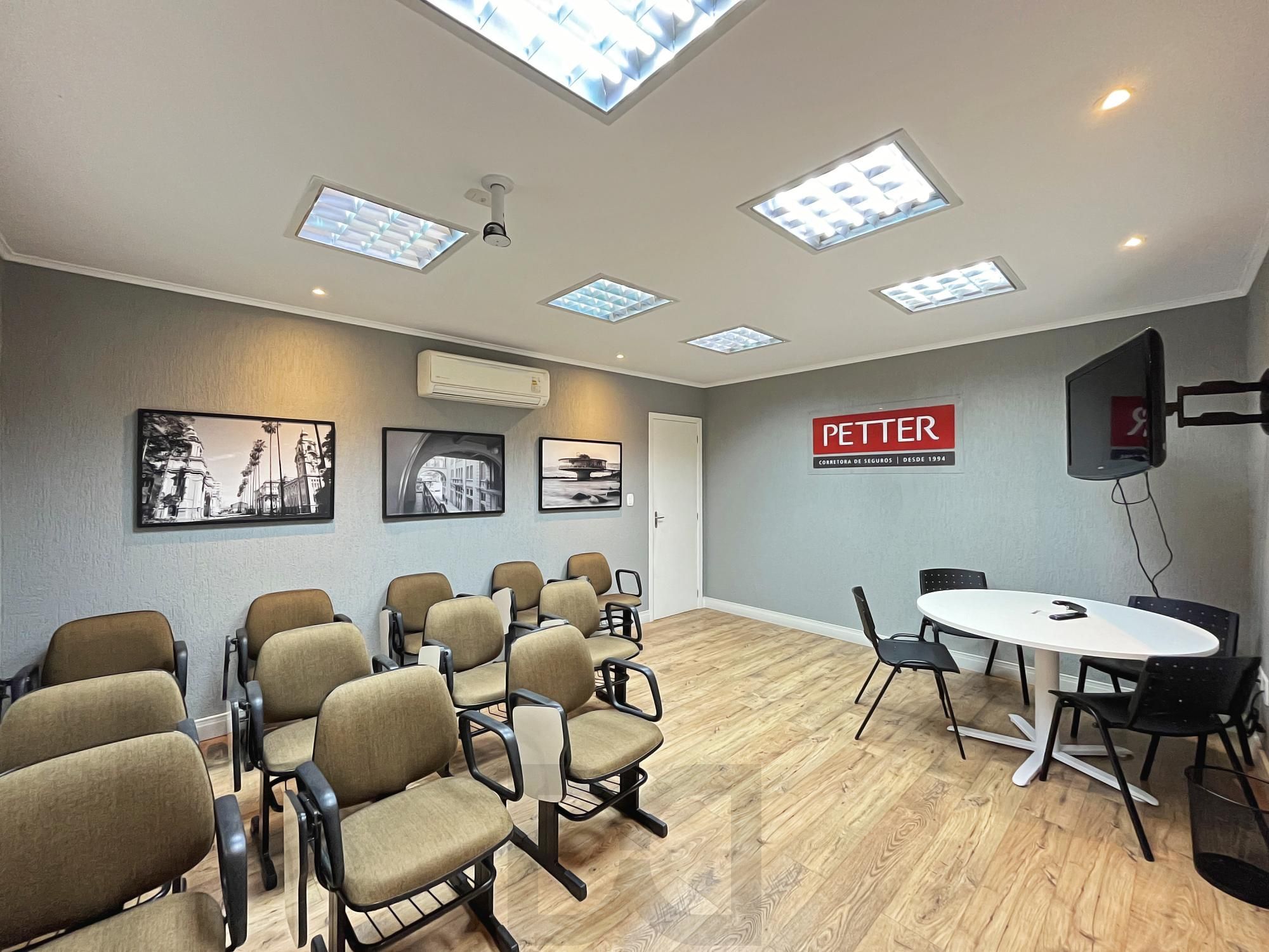 Excelente Casa comercial para comprar com 250m² na Avenida Palmeira — foto 30