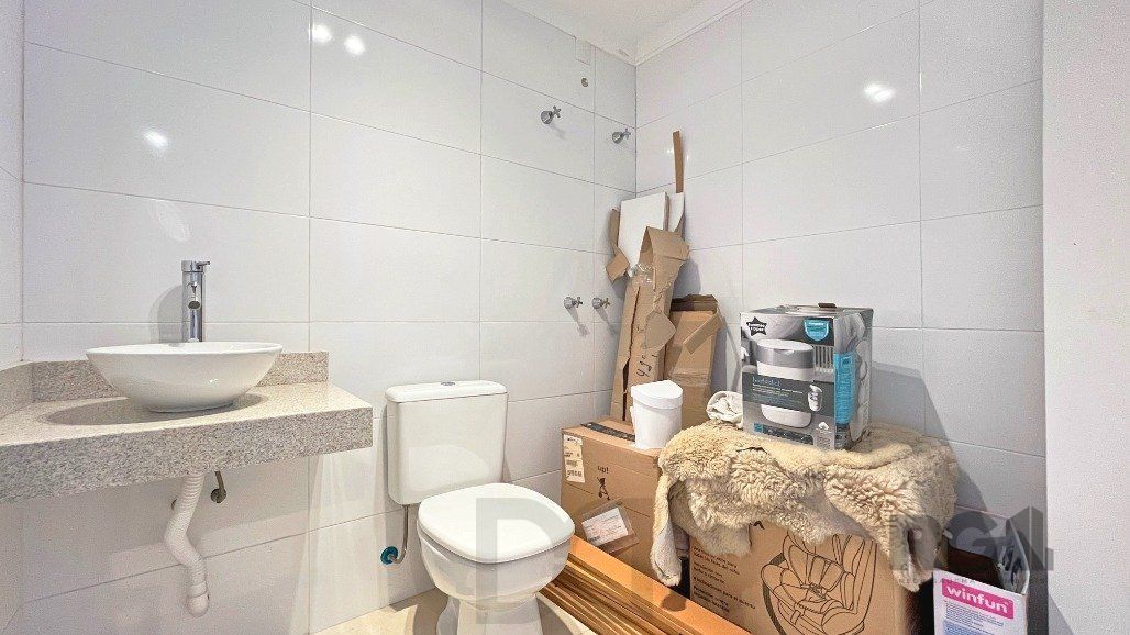 Ótima Casa a venda no bairro Espírito Santo com 3 suítes mobiliada — foto 46