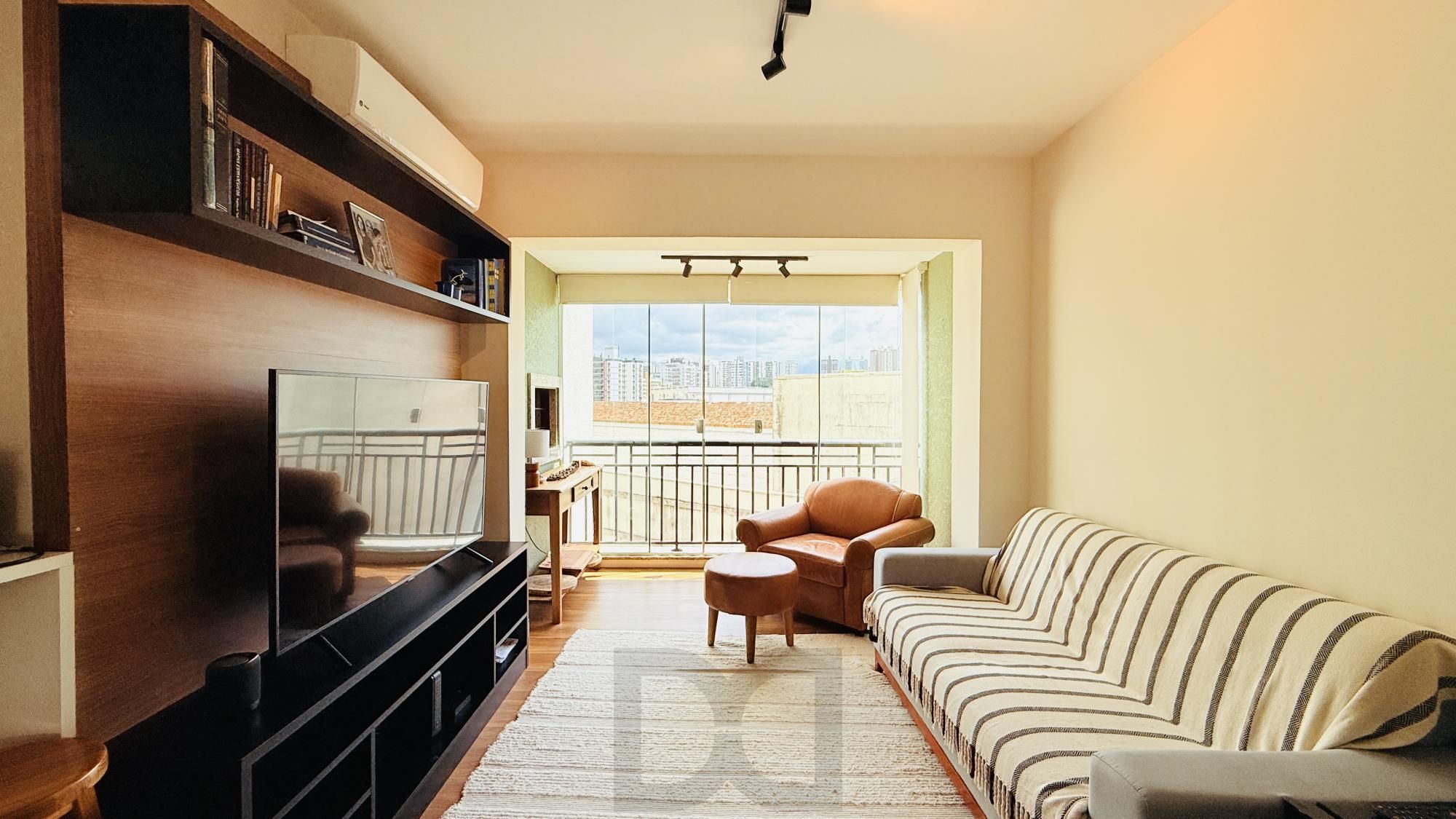 Excelente apartamento a venda com 2 dormitórios no bairro Passo d areia. — foto 2