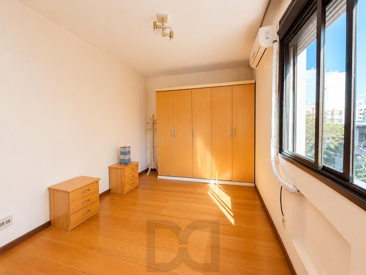 Excelente Apartamento para Comprar 2 dormitórios na Rua da República — foto 16