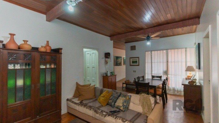Casa, 1873 M² para Comprar com 4 Dormitórios e 6 Vagas Estacionamento — foto 10
