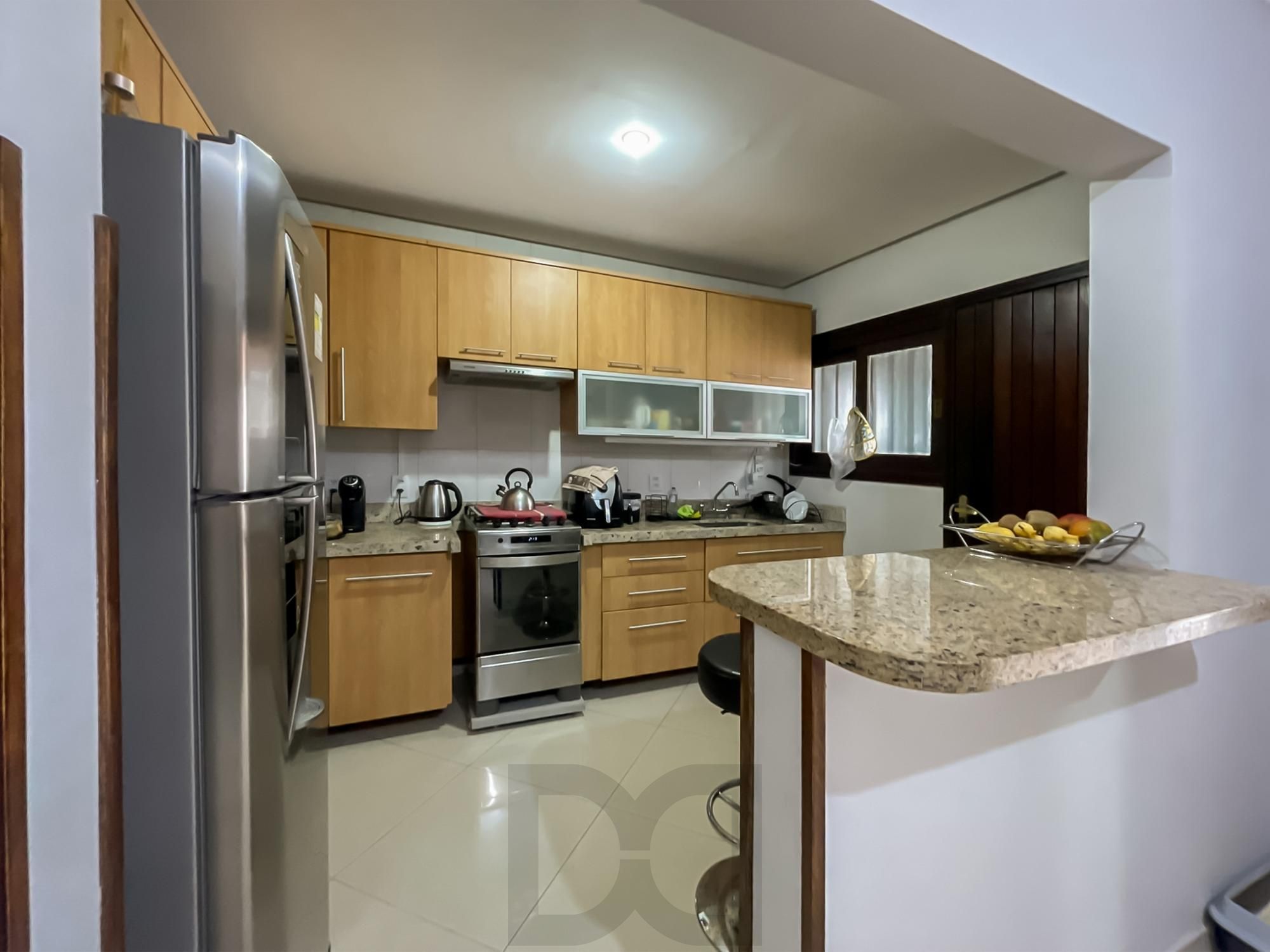 Excelente casa a venda com 3 dormitórios no bairro Tristeza em Porto Alegre. — foto 16