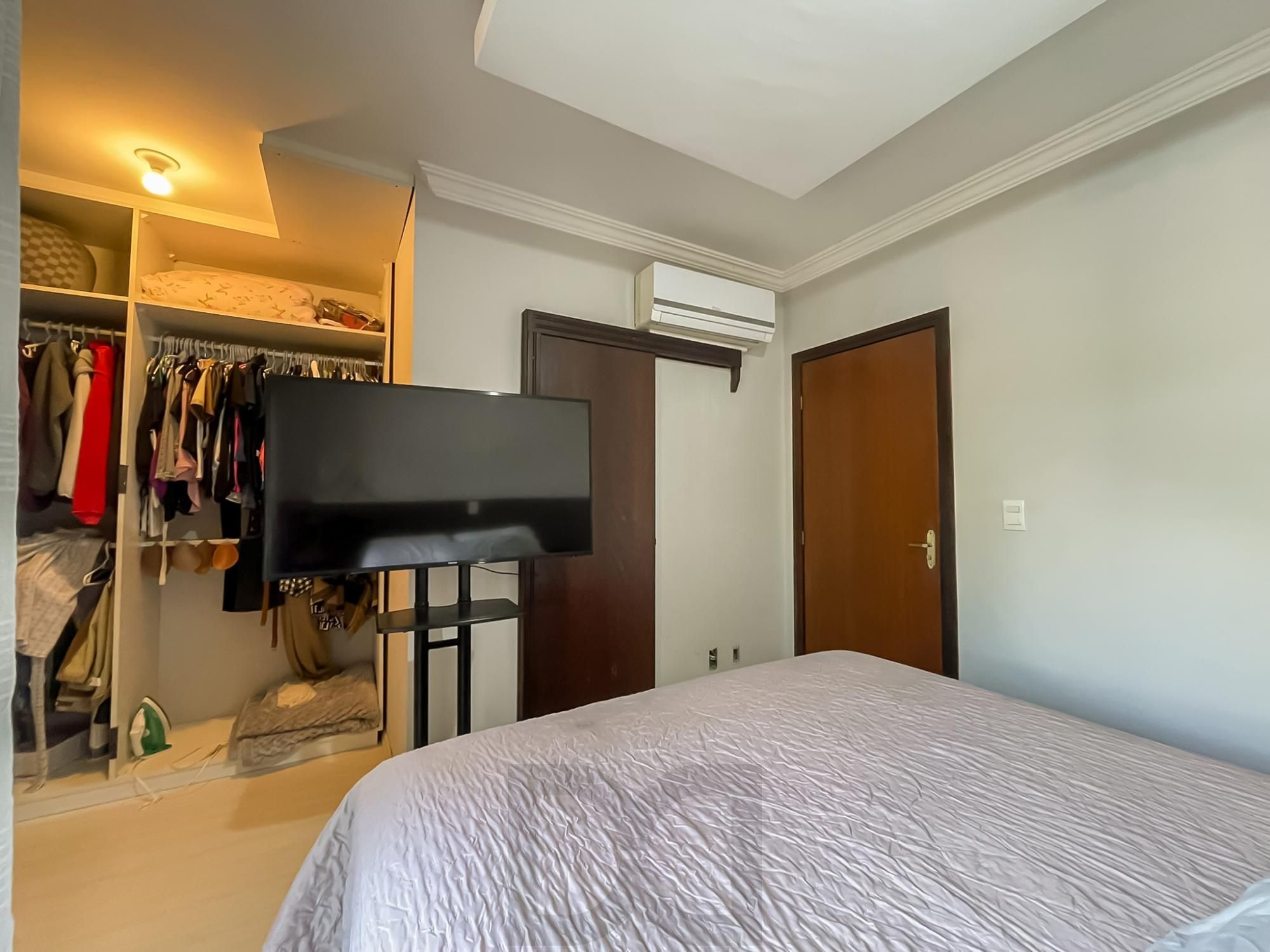 Excelente casa a venda com 3 dormitórios no bairro Tristeza em Porto Alegre. — foto 25