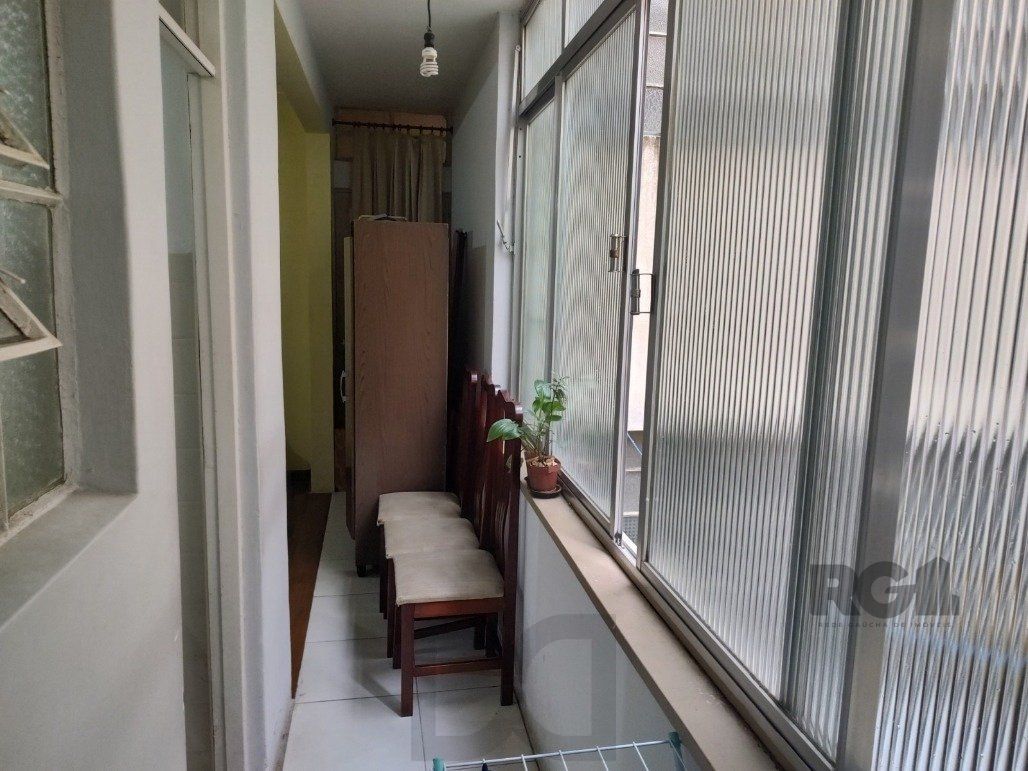 Apartamento, 77,11m ² 2 dormitórios, 2 banheiros, com dependência de empregado — foto 12