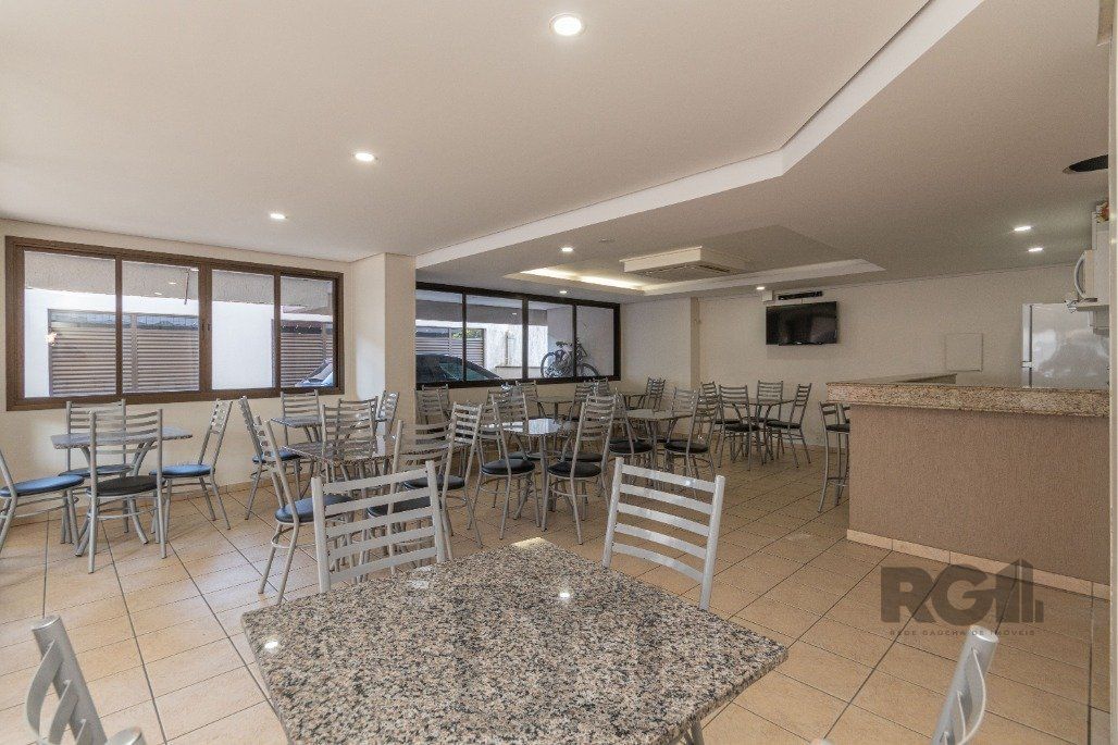 Apto 3 dormitórios, transformado em 2 com suíte e closet enorme, 2 vagas de garagem no jardim botânico — foto 41