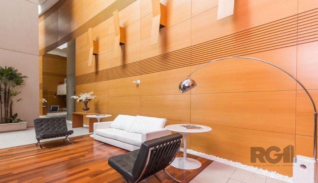 Apartamento 1 quarto e 1 vaga no Condomínio Parigi no bairro Três Figueiras — foto 2