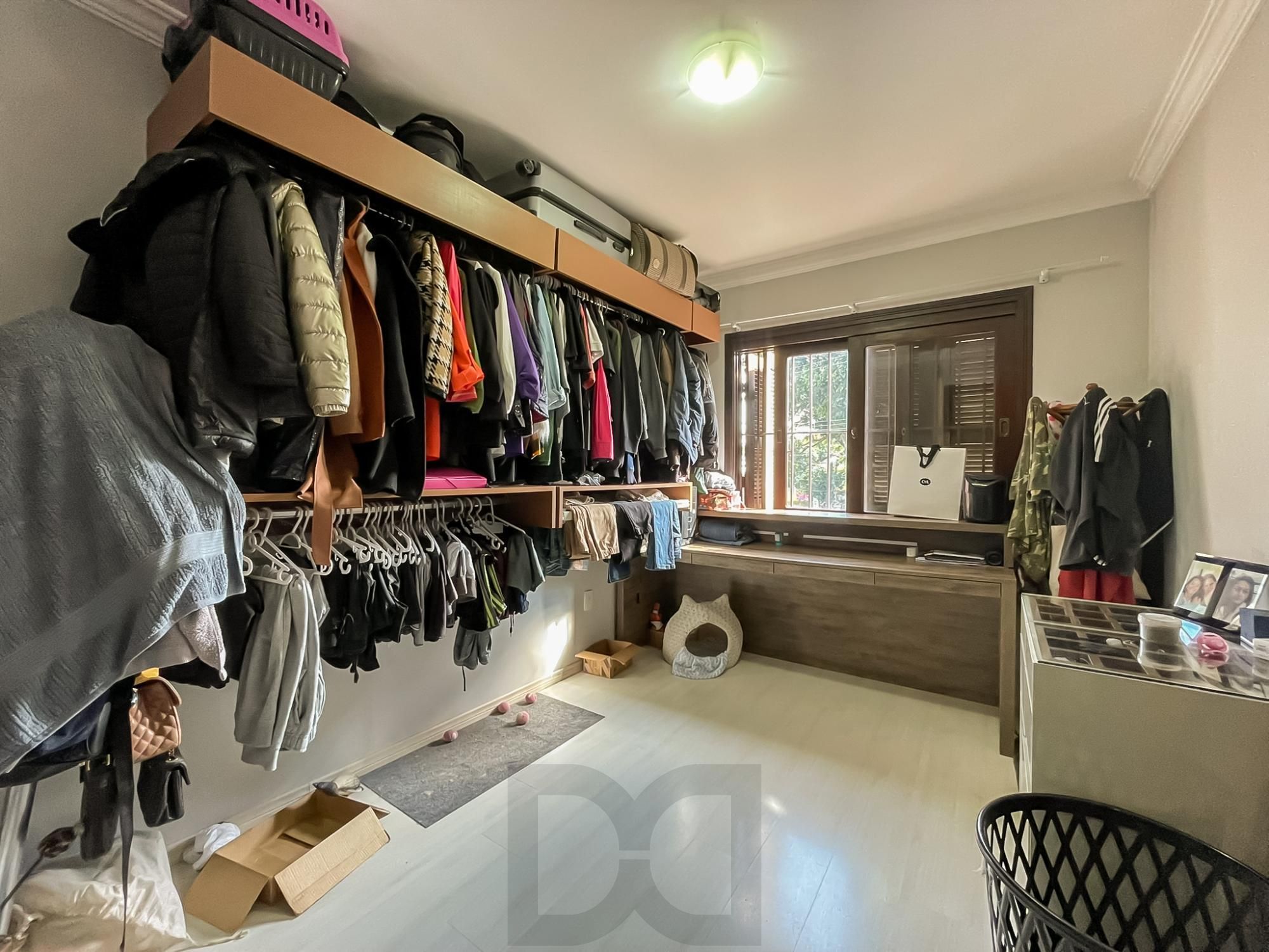 Excelente casa a venda com 3 dormitórios no bairro Tristeza em Porto Alegre. — foto 26