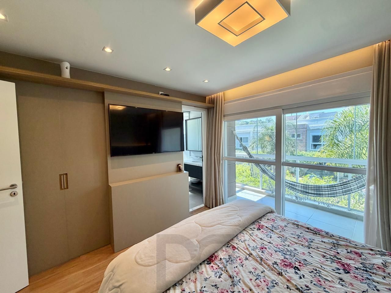 Excelente casa a venda no Condomínio Euroville com 3 dormitórios, semimobiliada por: R$1.350.000,00. — foto 27